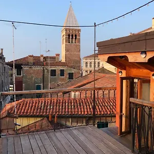  Holiday home Key Location Near Palazzo Grassi